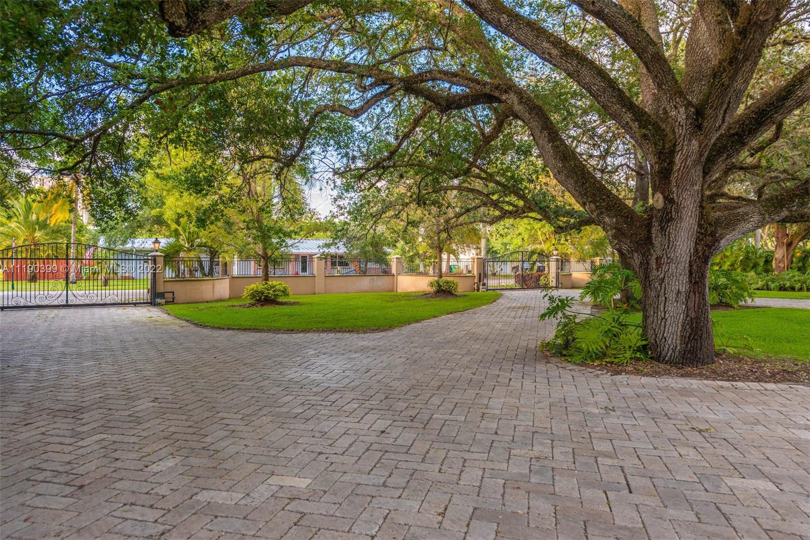 FLAGLER GROVES ESTATES SE - Residential