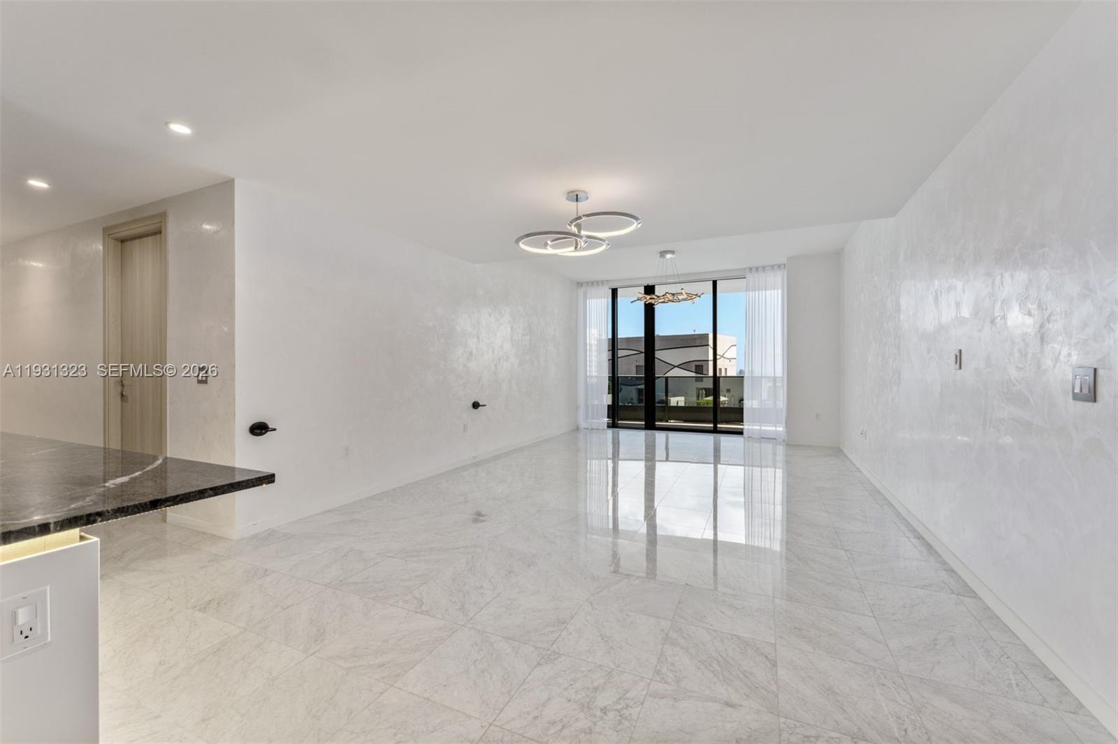 1000 Brickell Plz PH5203