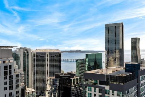 1000 Brickell Plz PH5203 Miami FL 33131