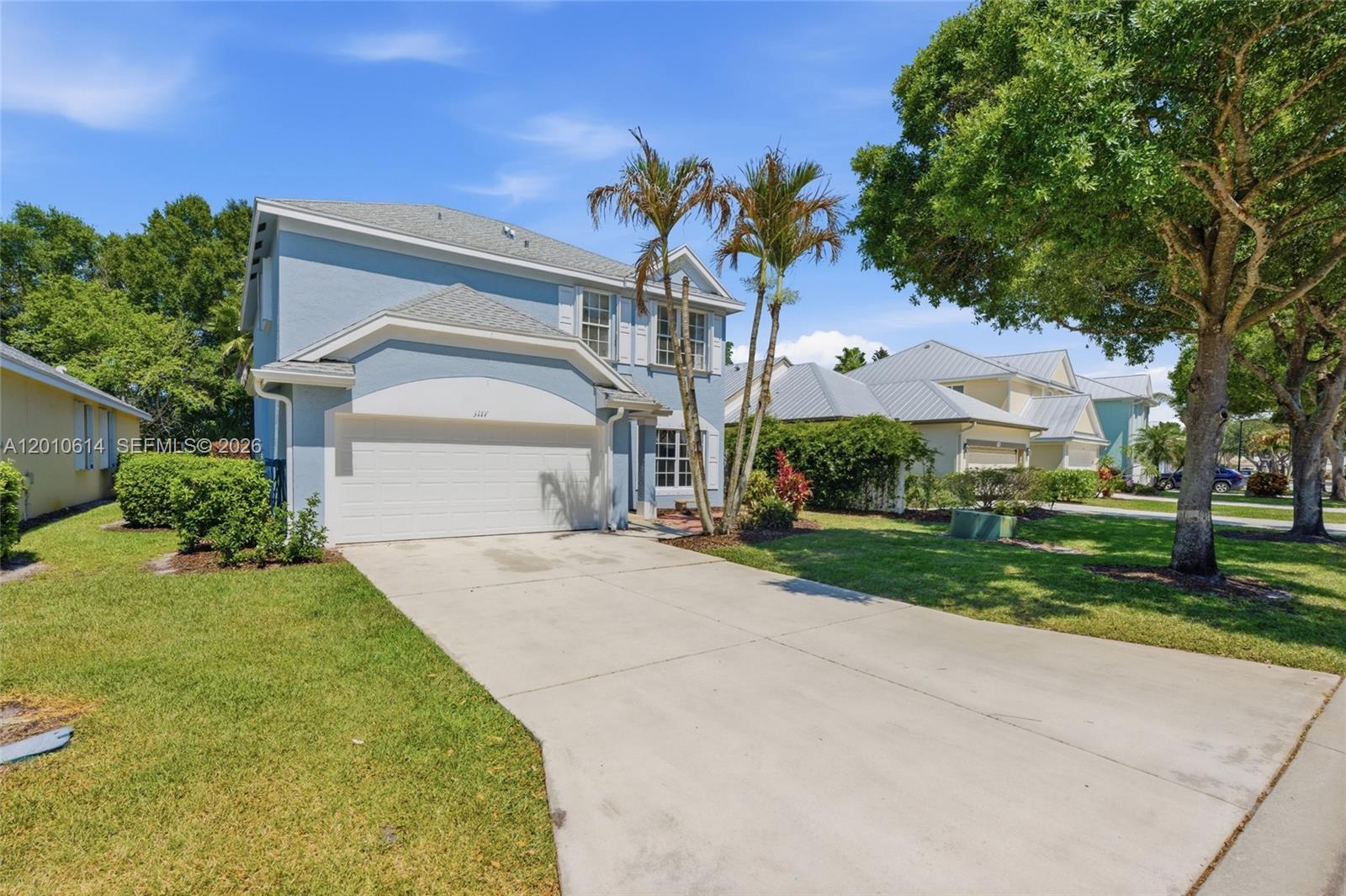 PALM POINTE - Residential