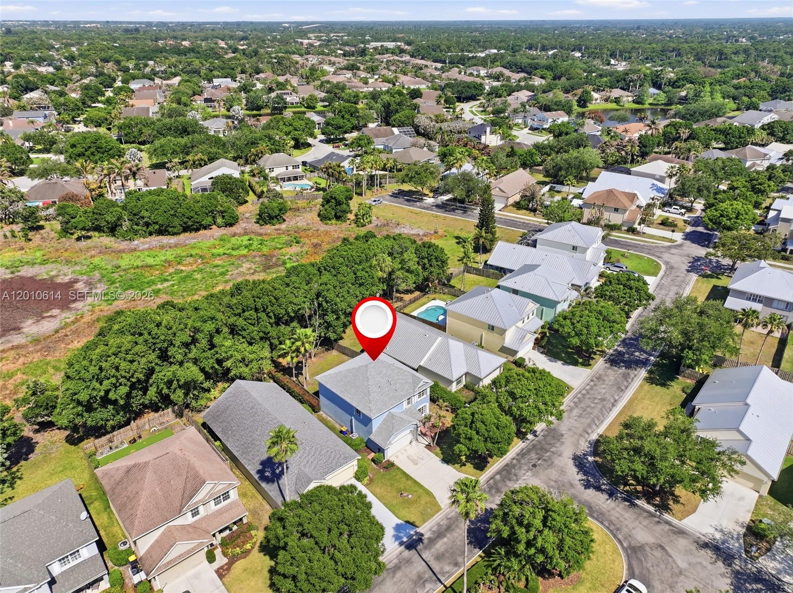 PALM POINTE - Residential