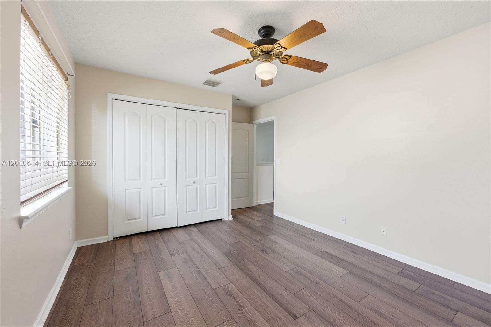 PALM POINTE - Residential