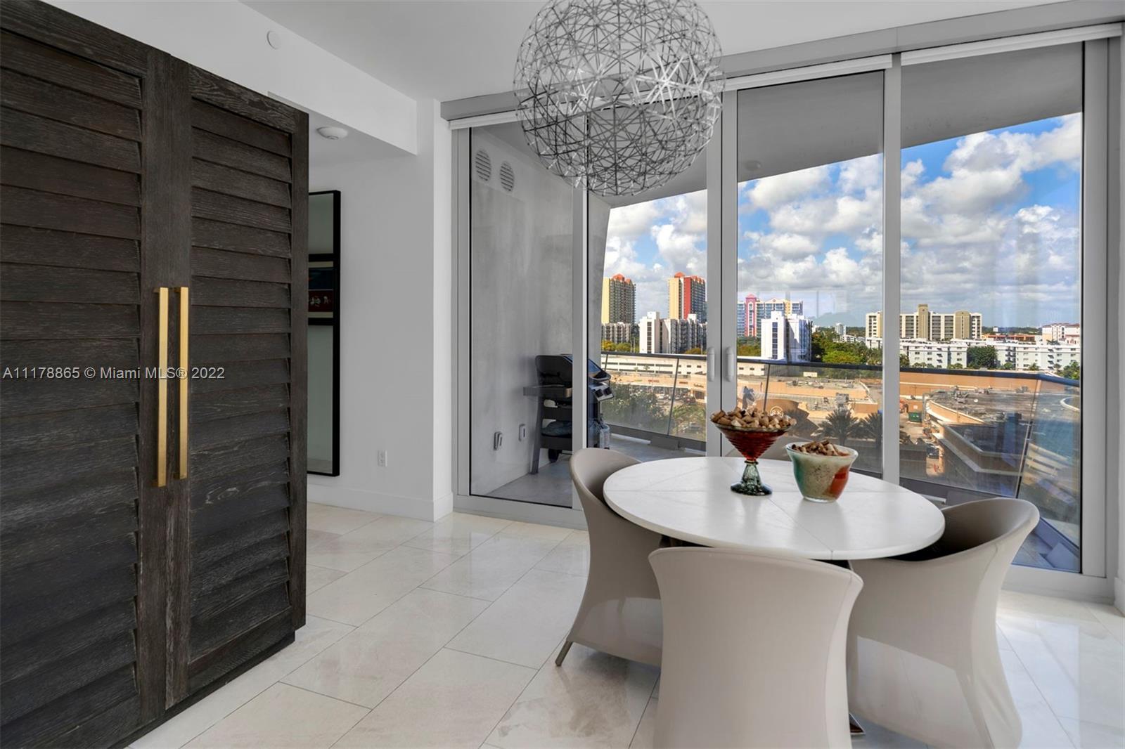 JADE SIGNATURE - Residential