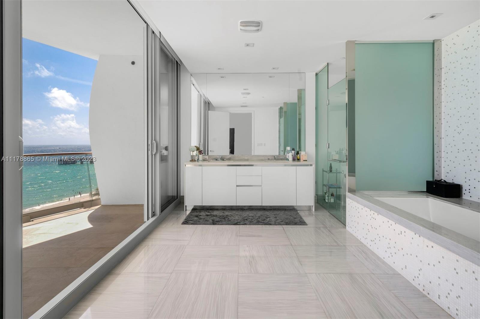 JADE SIGNATURE - Residential