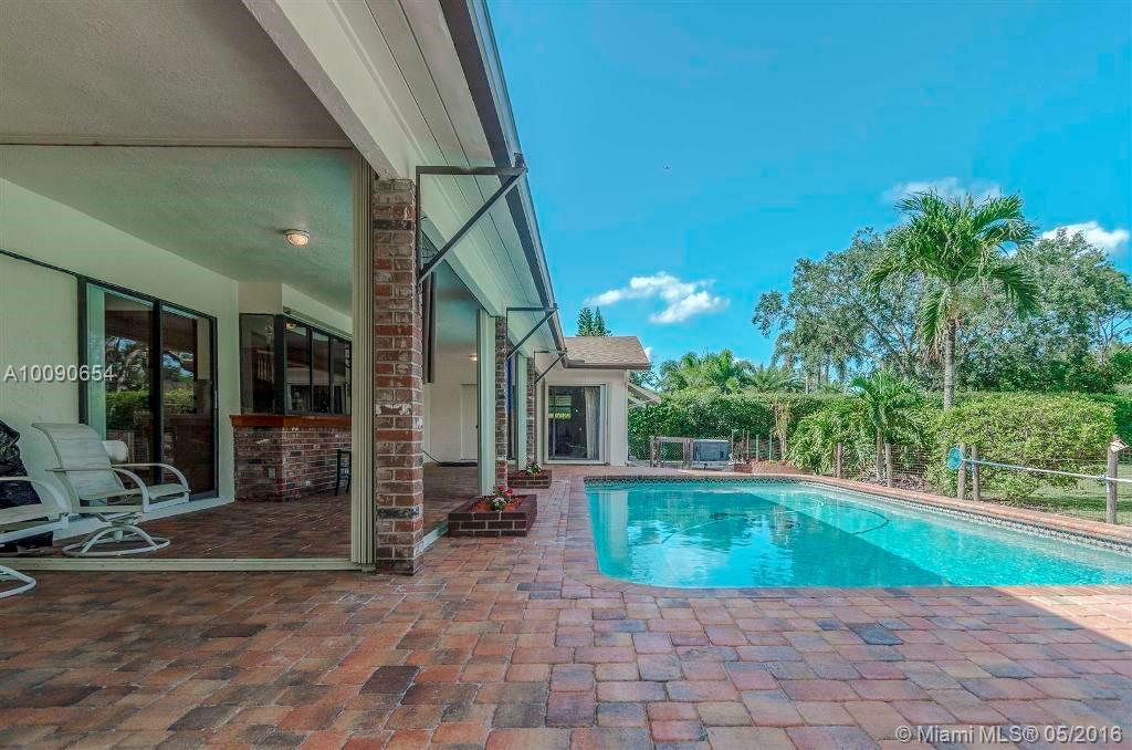 Everglades Land Co Sub 1- - Residential