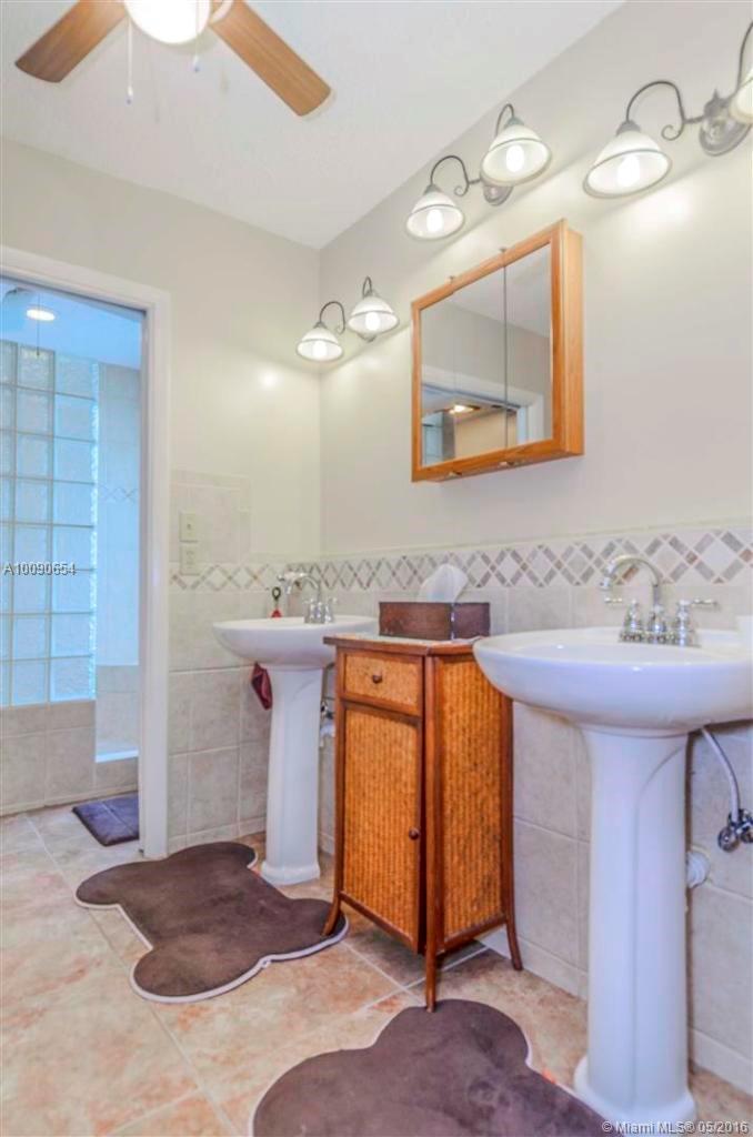 Everglades Land Co Sub 1- - Residential