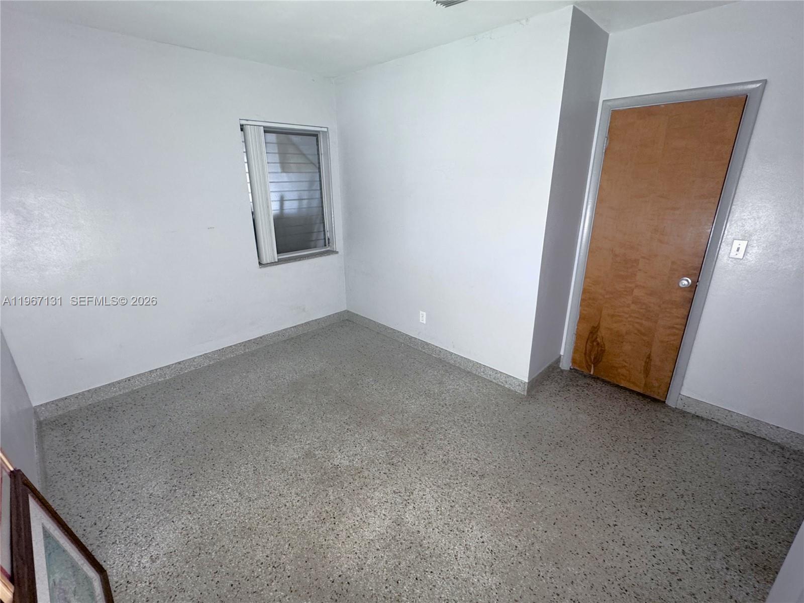 HOLLYWOOD CENTER AMEN PLA - Residential Income