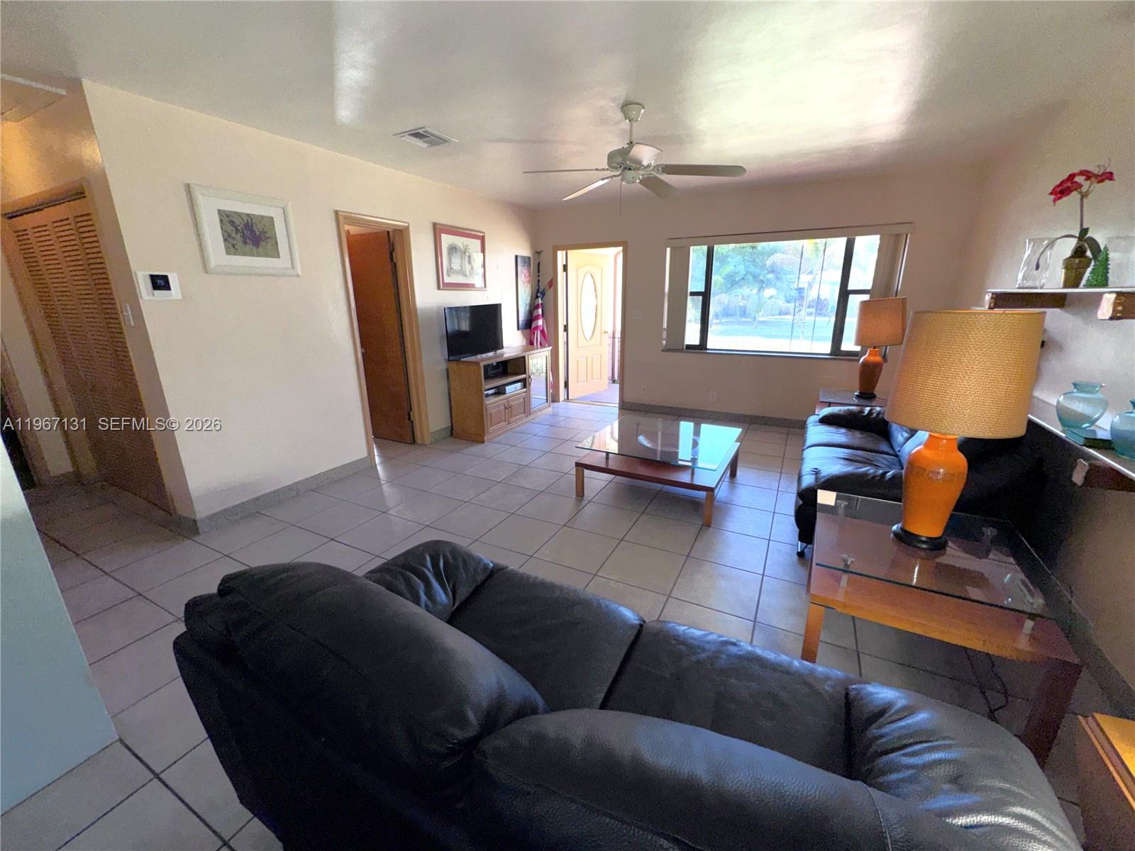 HOLLYWOOD CENTER AMEN PLA - Residential Income