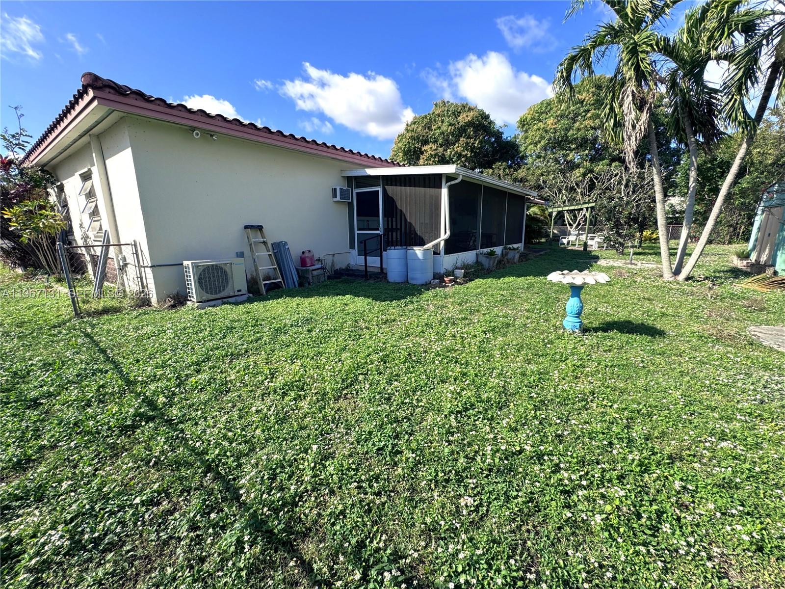 HOLLYWOOD CENTER AMEN PLA - Residential Income