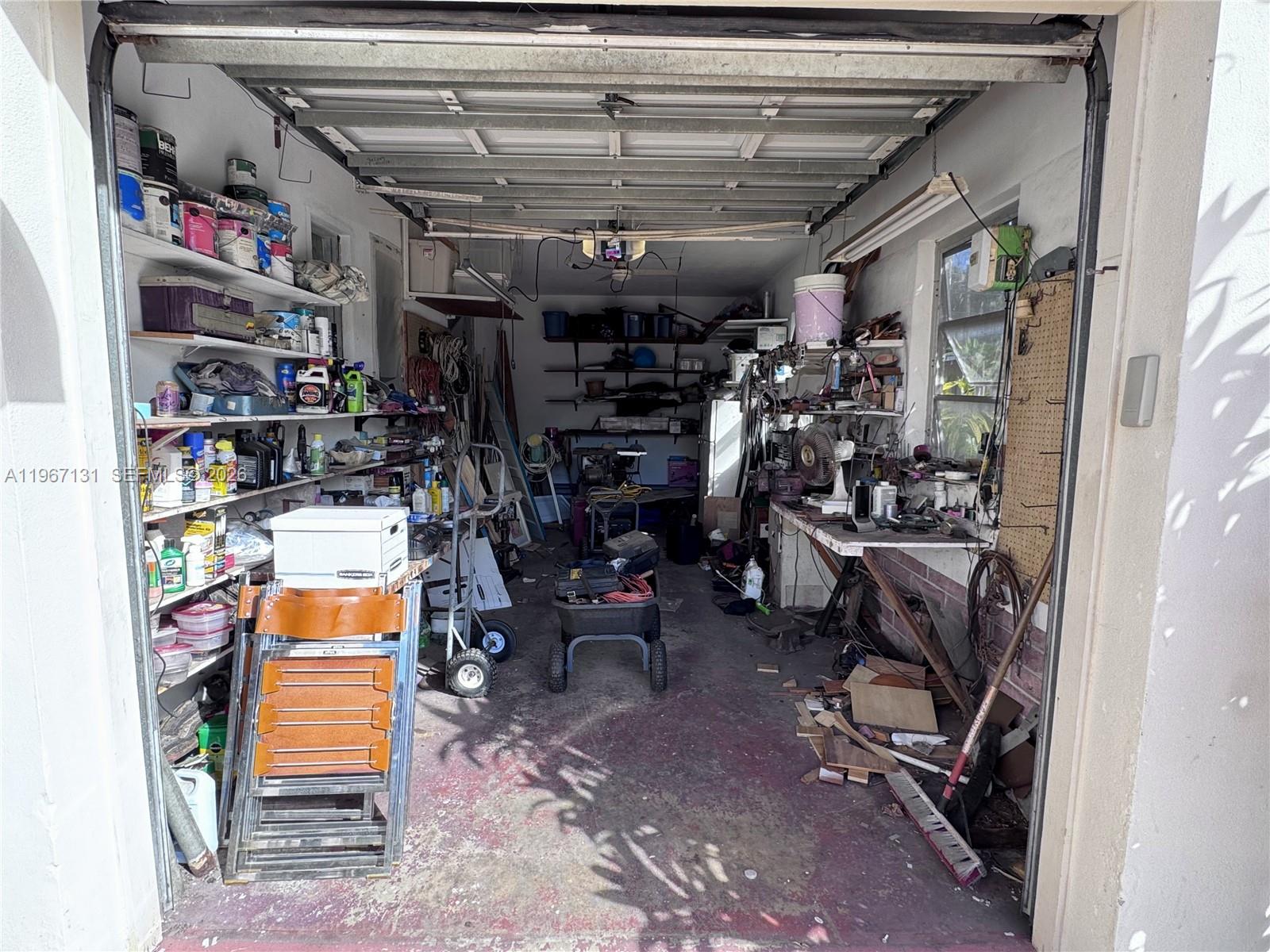 HOLLYWOOD CENTER AMEN PLA - Residential Income