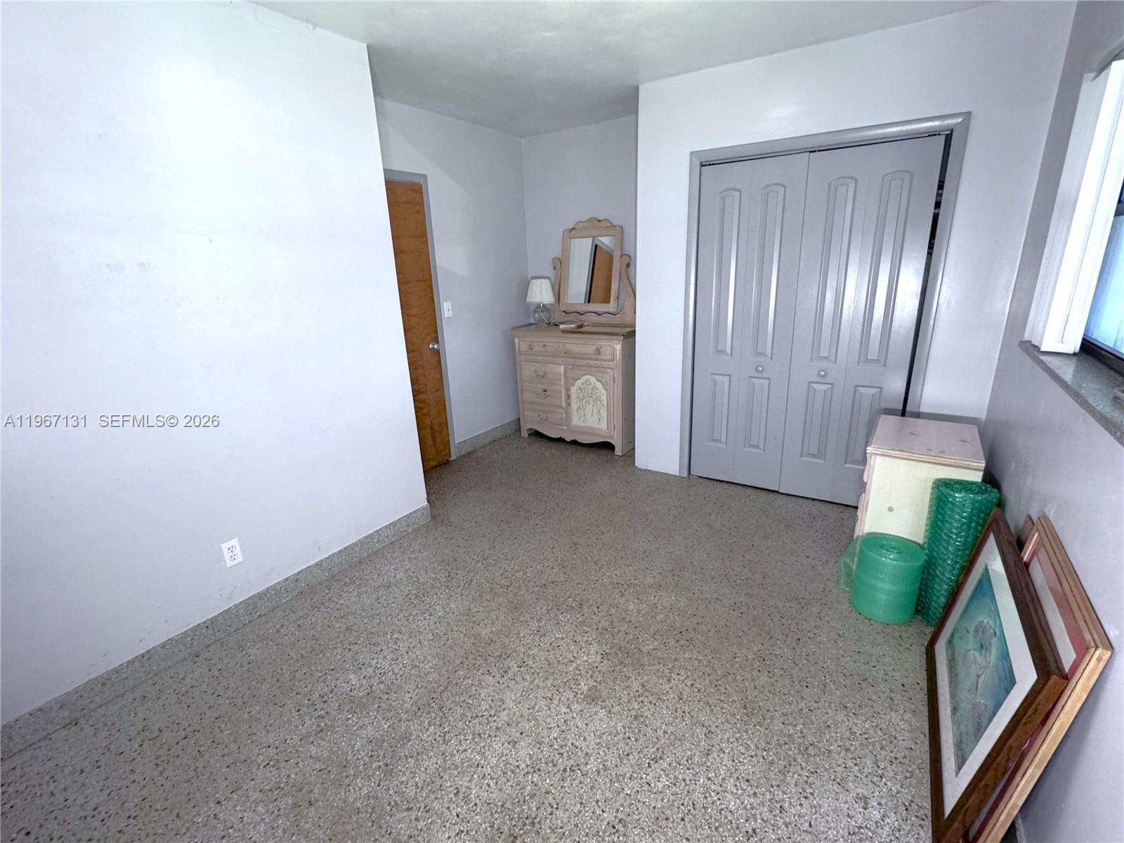 HOLLYWOOD CENTER AMEN PLA - Residential Income