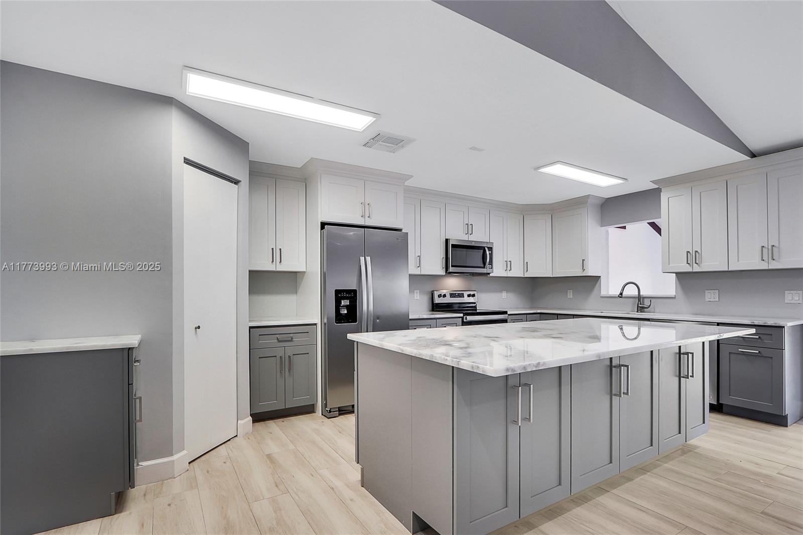 Indian Creek - Residential
