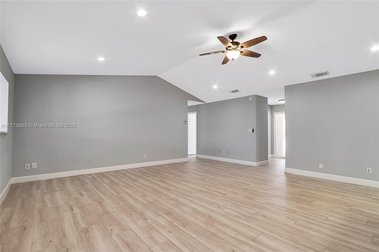 Indian Creek - Residential