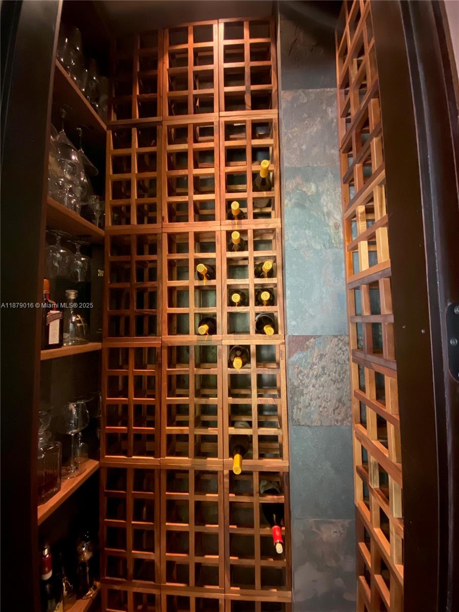 THE LANDINGS SEC 1 - Residential Lease