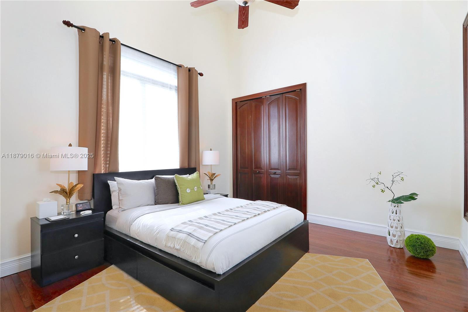 THE LANDINGS SEC 1 - Residential Lease