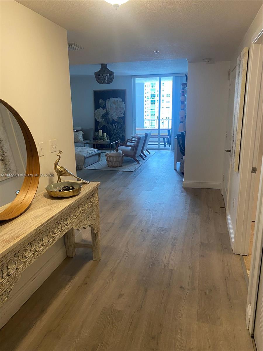Gorgeous 2 bedroom 2 bath condo in the heart of Brickell. Huge, oversized balcony, perfect for entertaining or just relaxing. Walk in closets, washer and dryer in unit, open kitchen w/ stainless steel appliances. One assigned parking space. Additional spaces available through valet. Building features brand new remodeled pool and pool deck.Other features include gym, sauna and club room/business center with free wifi. Unit available September 20th. Truly a must see!