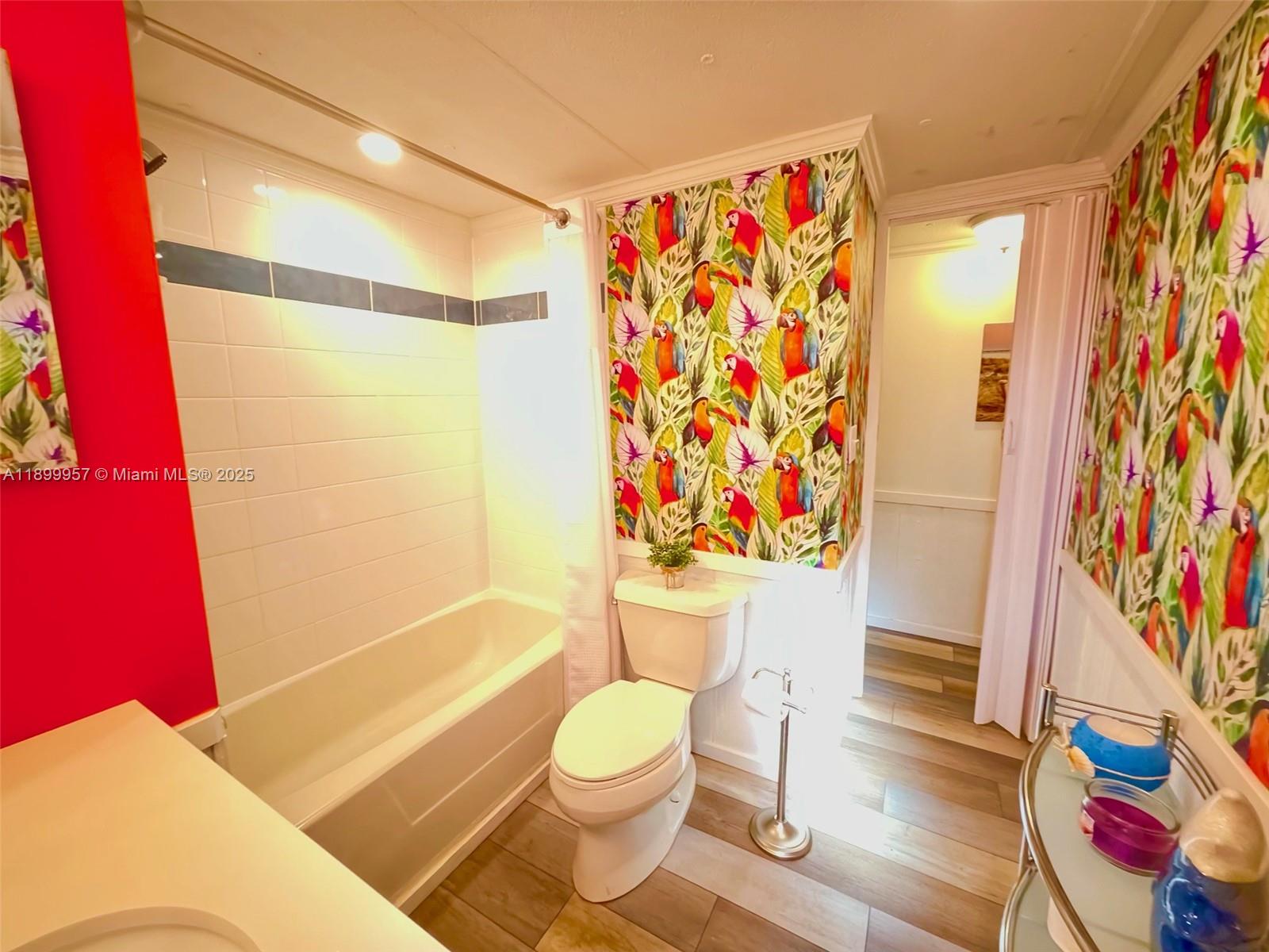 THUNDERBIRD MOBILE HOMES - Residential