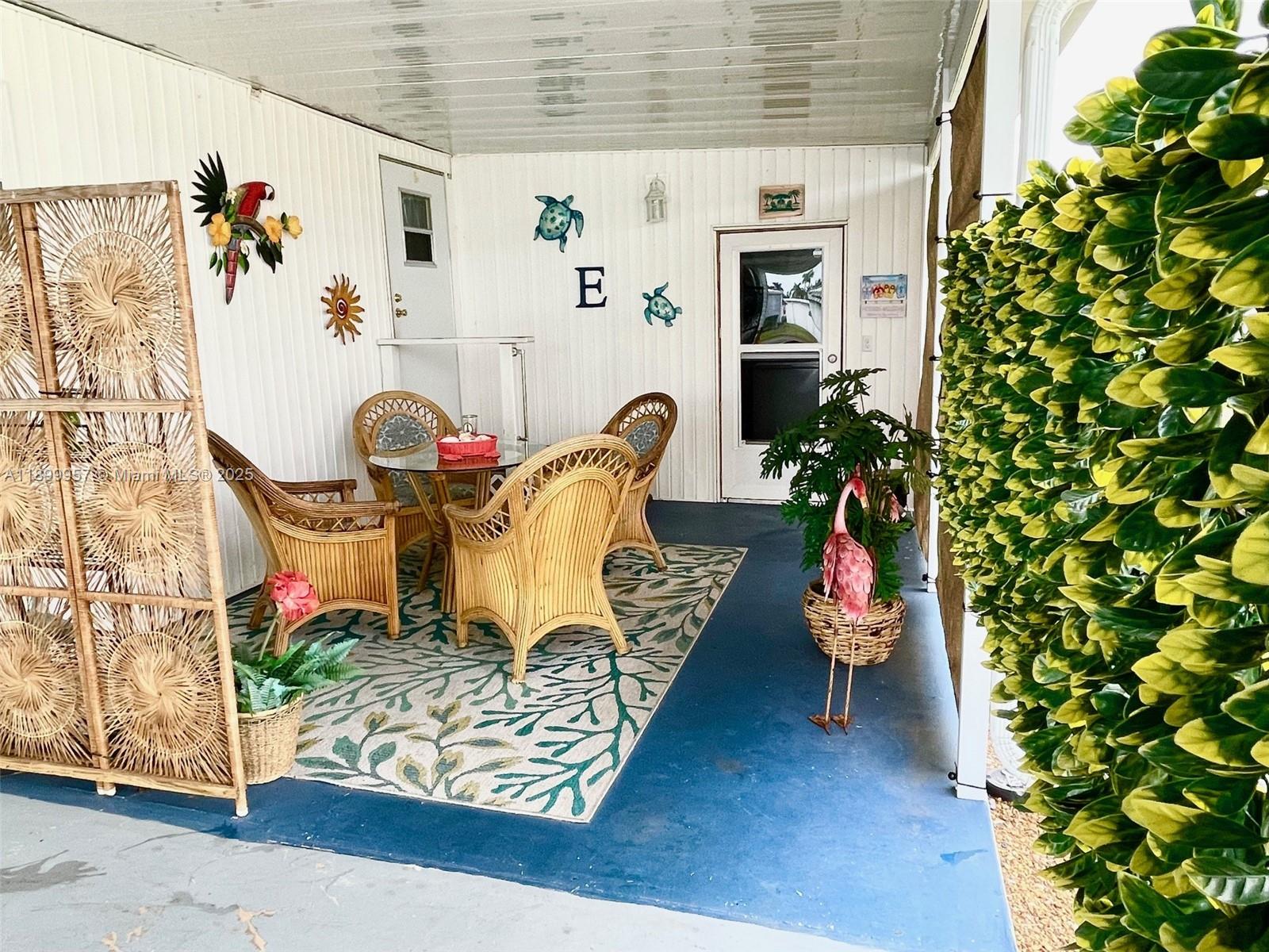 THUNDERBIRD MOBILE HOMES - Residential