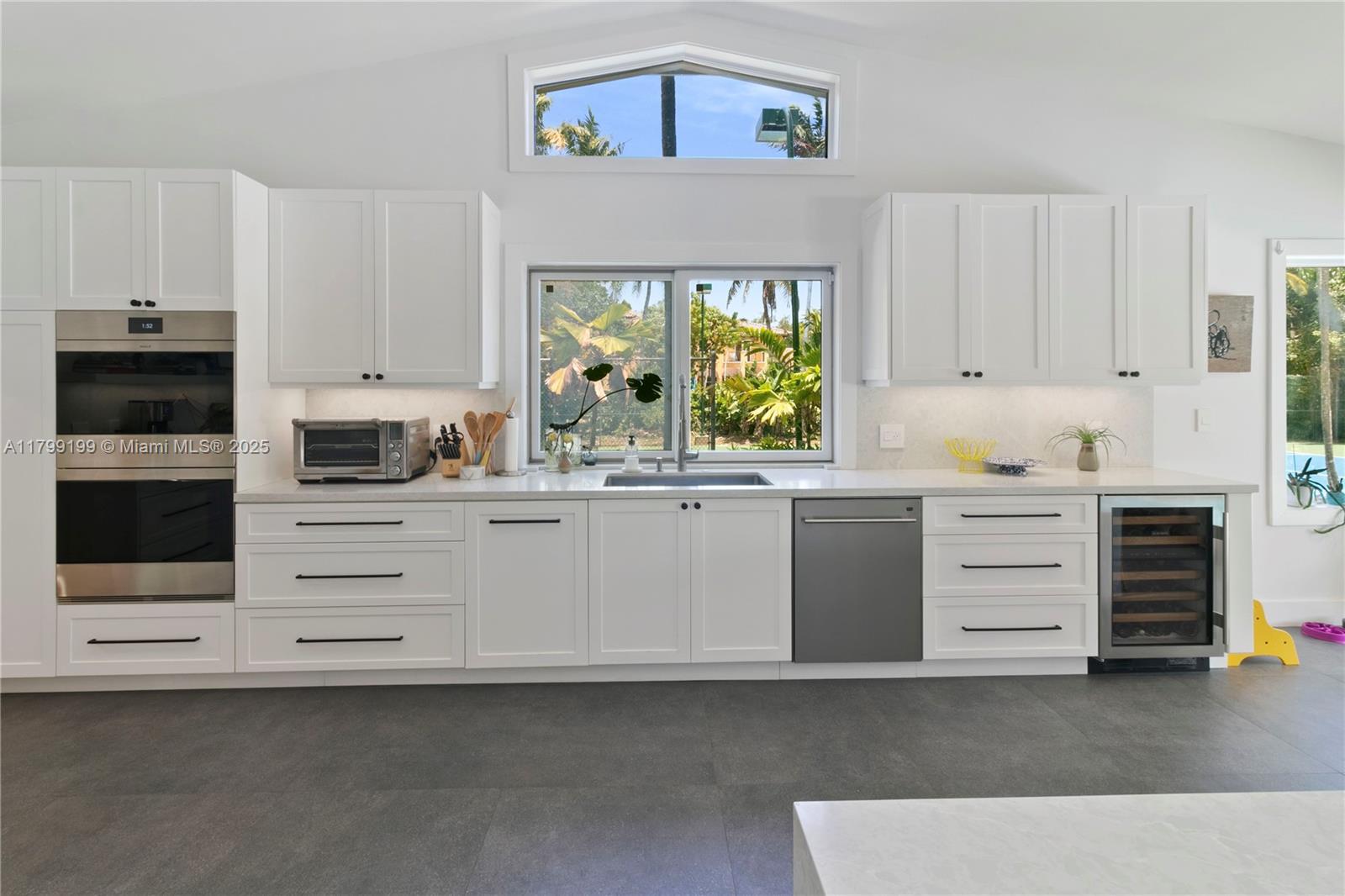 COWAN COVIN ACRES - Residential