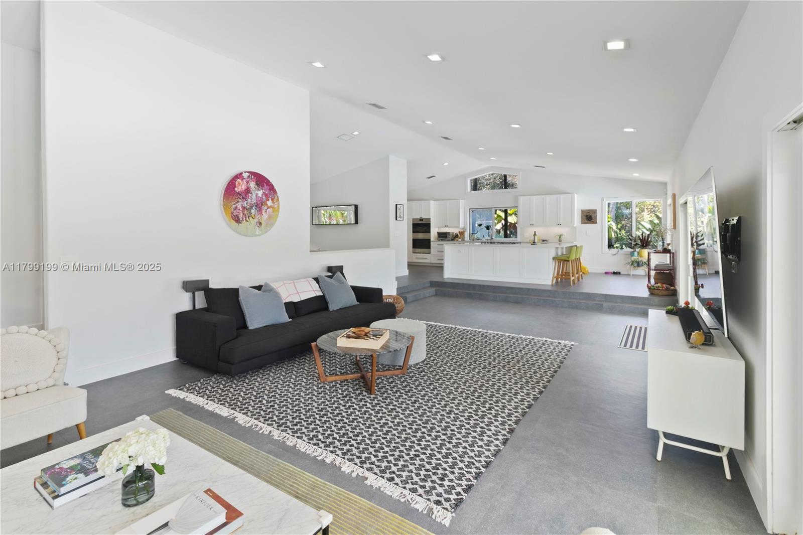 COWAN COVIN ACRES - Residential