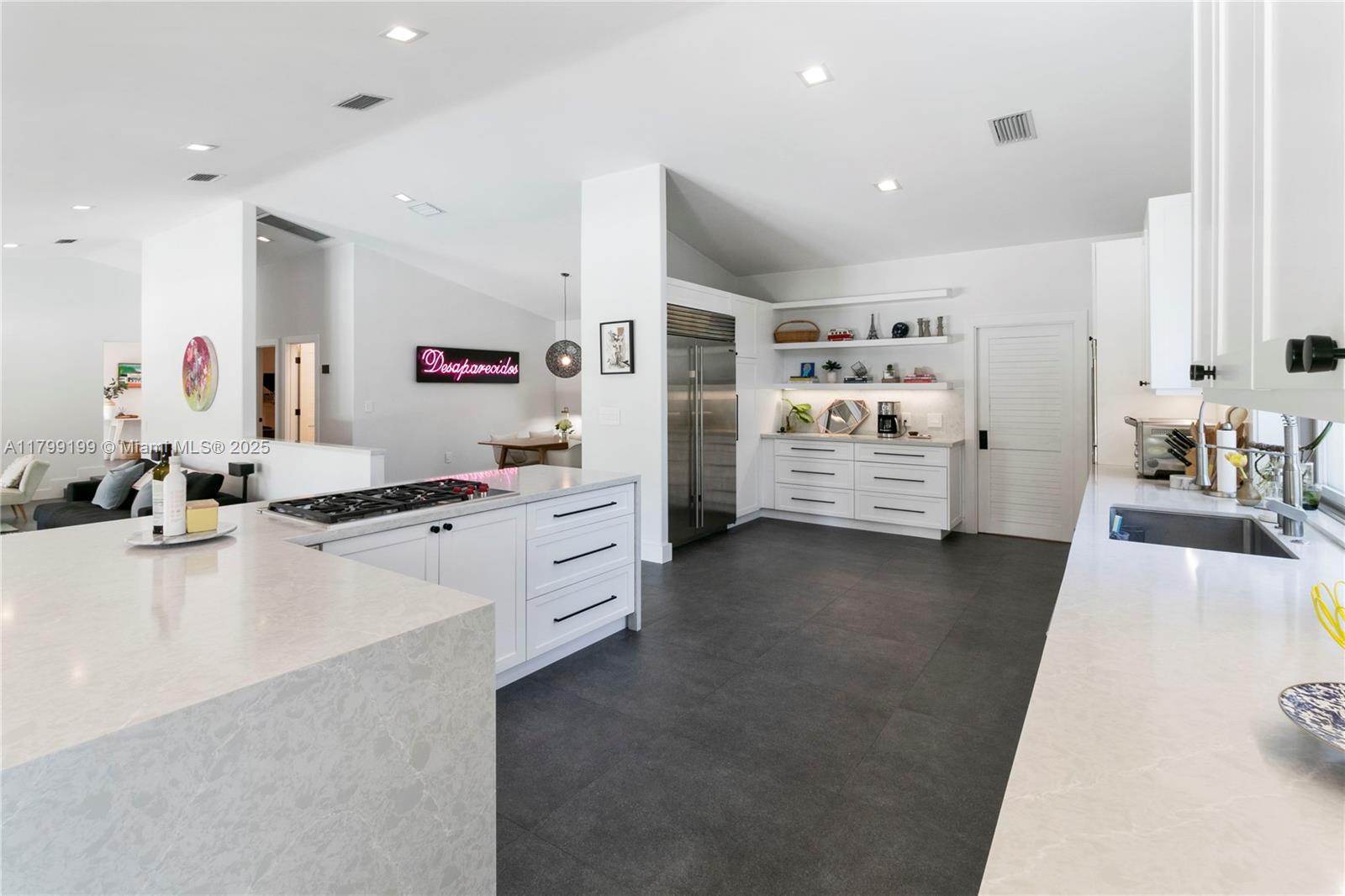 COWAN COVIN ACRES - Residential