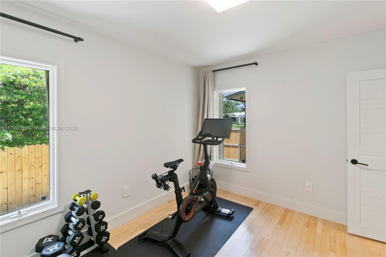 COWAN COVIN ACRES - Residential