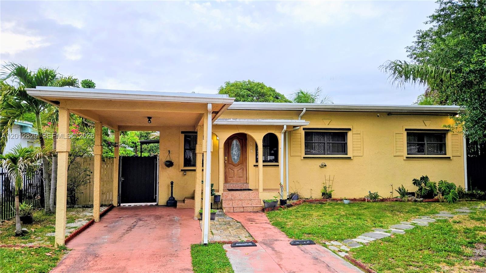 POINCIANNA MANOR SEC 2 - Residential Lease