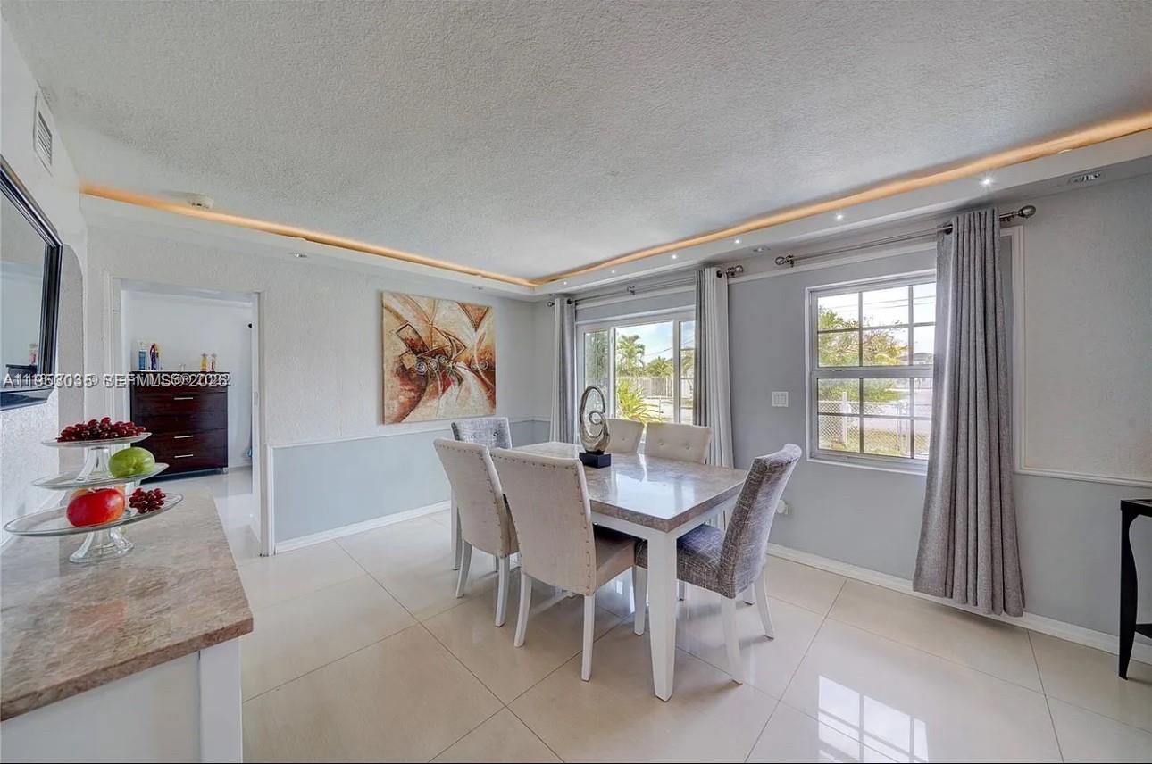 SUN-TAN VILLAGE SEC 2 - Residential