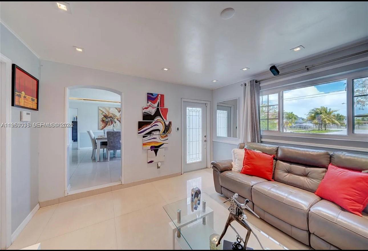 SUN-TAN VILLAGE SEC 2 - Residential