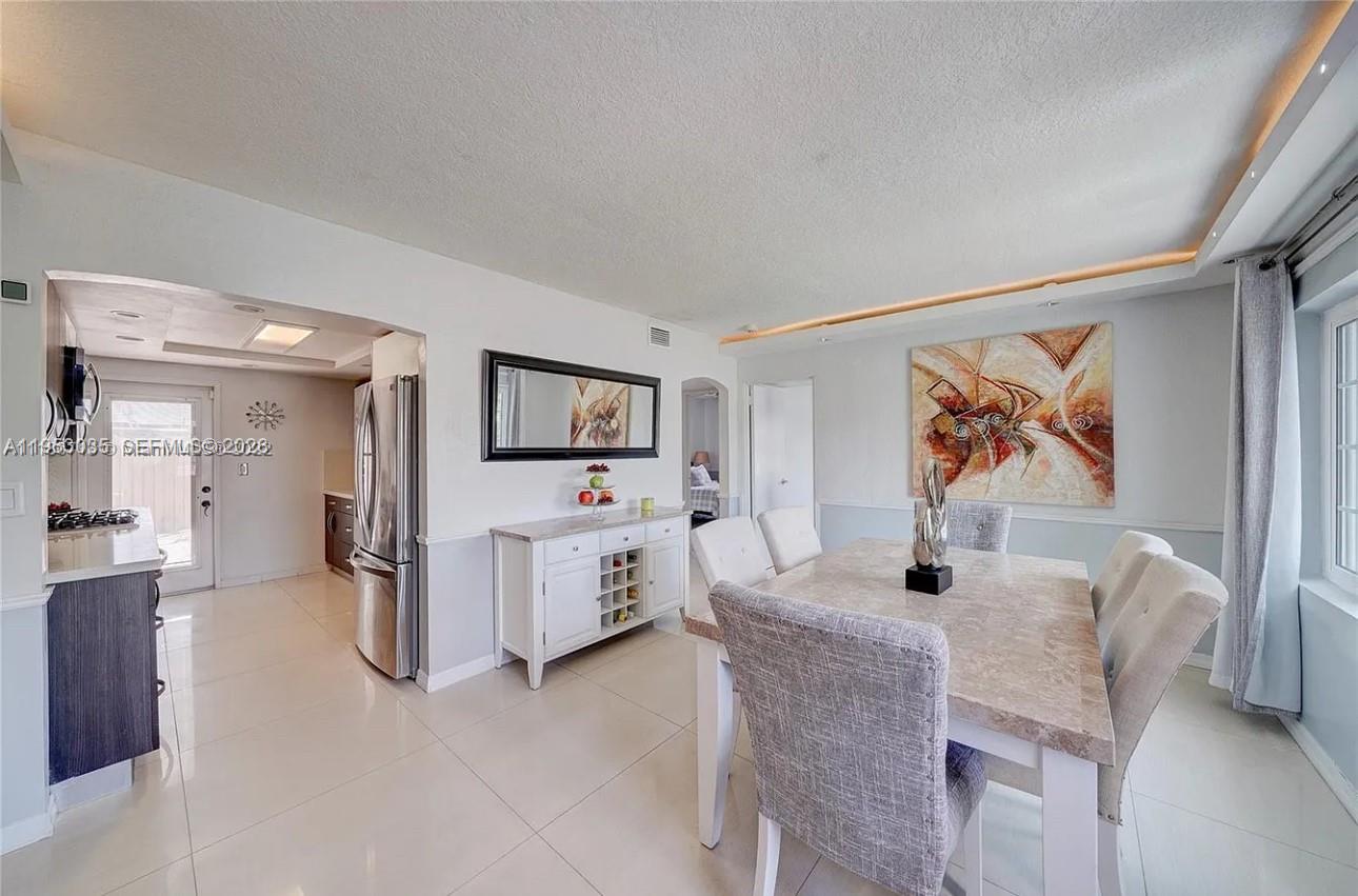 SUN-TAN VILLAGE SEC 2 - Residential