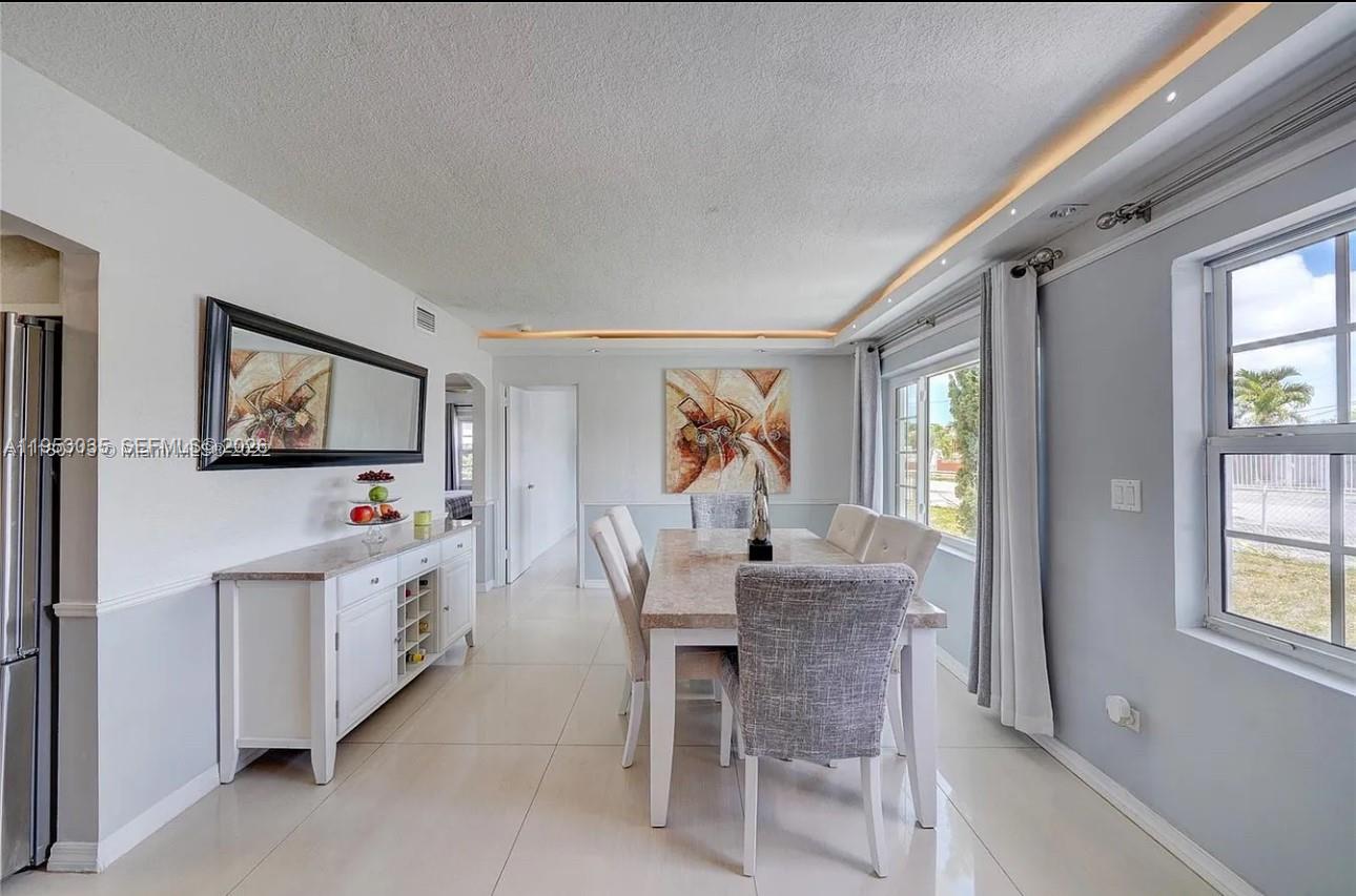 SUN-TAN VILLAGE SEC 2 - Residential