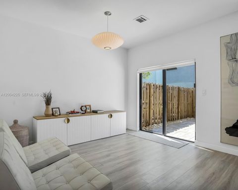 Tiny photo for Homestead, FL 33033 (MLS # A12004226)