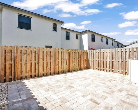 Tiny photo for Homestead, FL 33033 (MLS # A12004226)