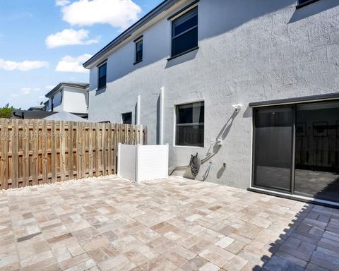 Tiny photo for Homestead, FL 33033 (MLS # A12004226)