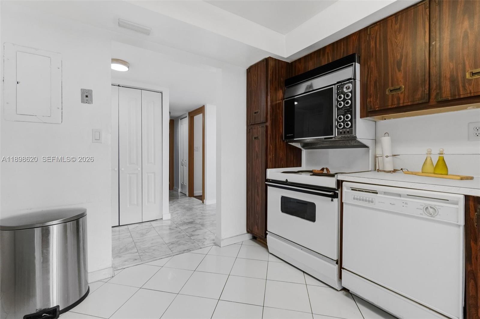 OCEANVIEW PARK CONDO - Residential