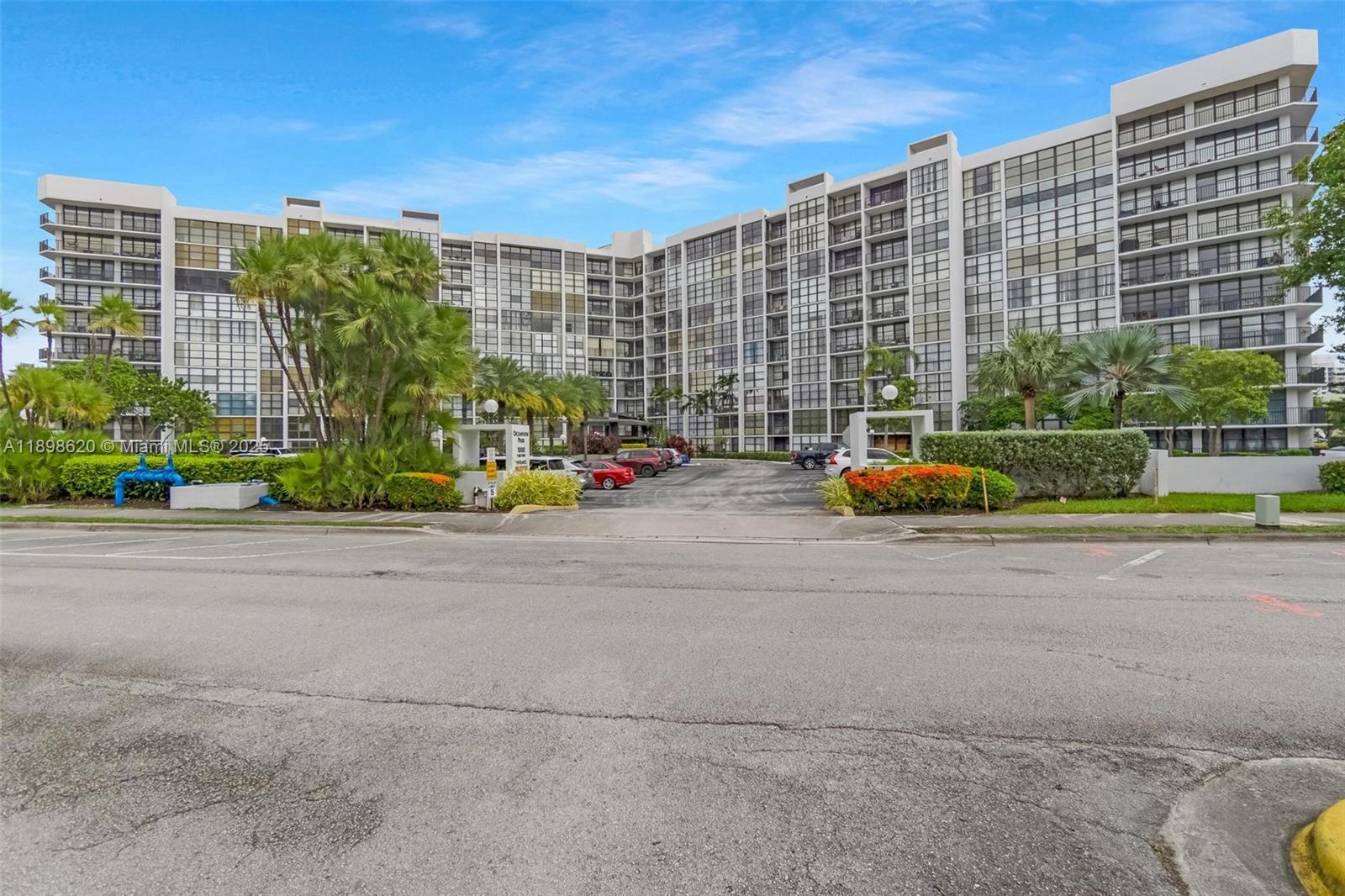 OCEANVIEW PARK CONDO - Residential