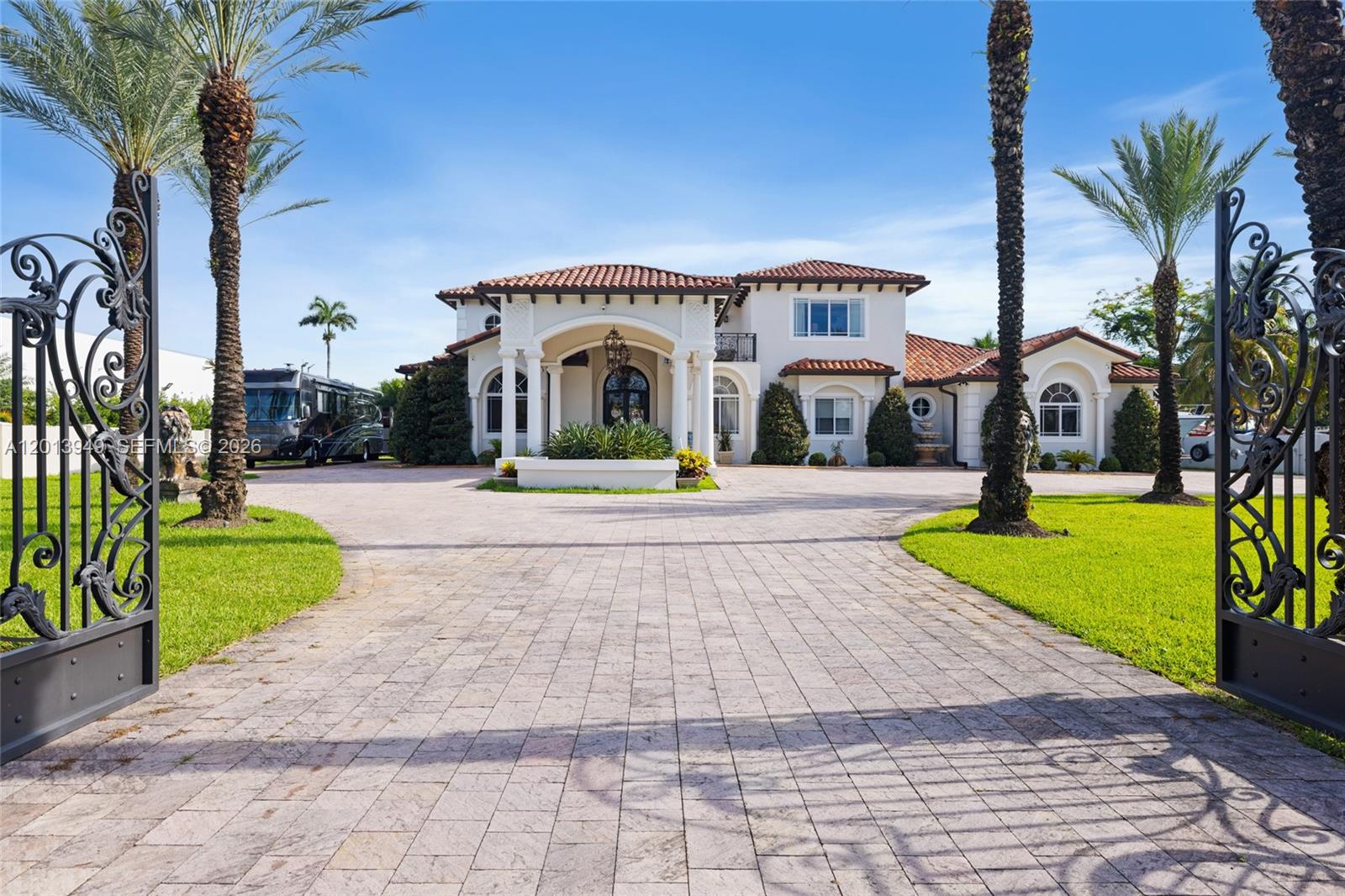 FLORIDA FRUIT LAND COMPAN - Residential