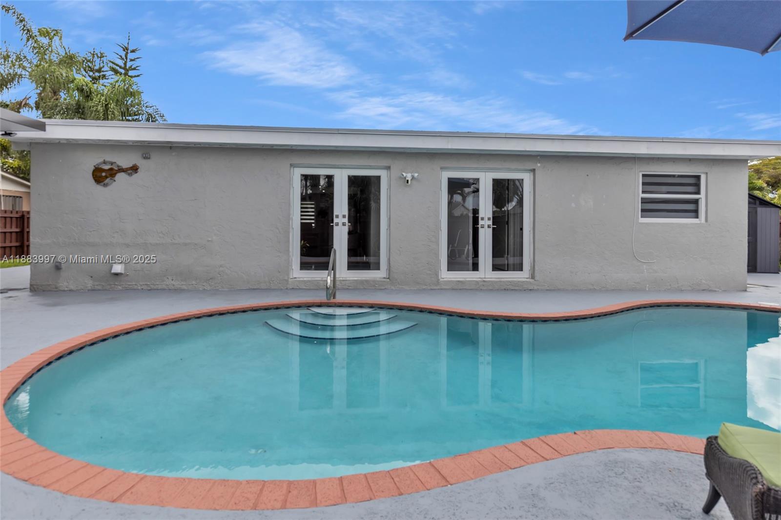 SCHOOL HOUSE SUB - Residential Lease