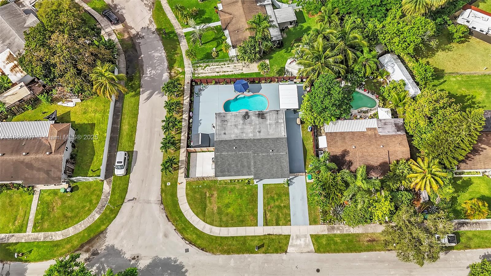 SCHOOL HOUSE SUB - Residential Lease