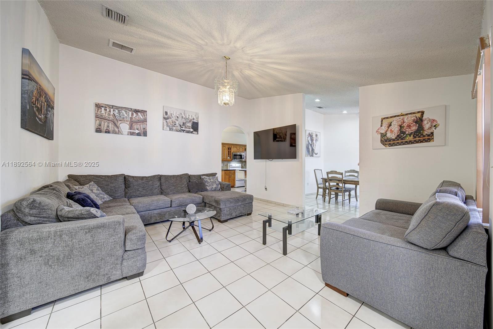 CORAL NOOK - Residential Lease