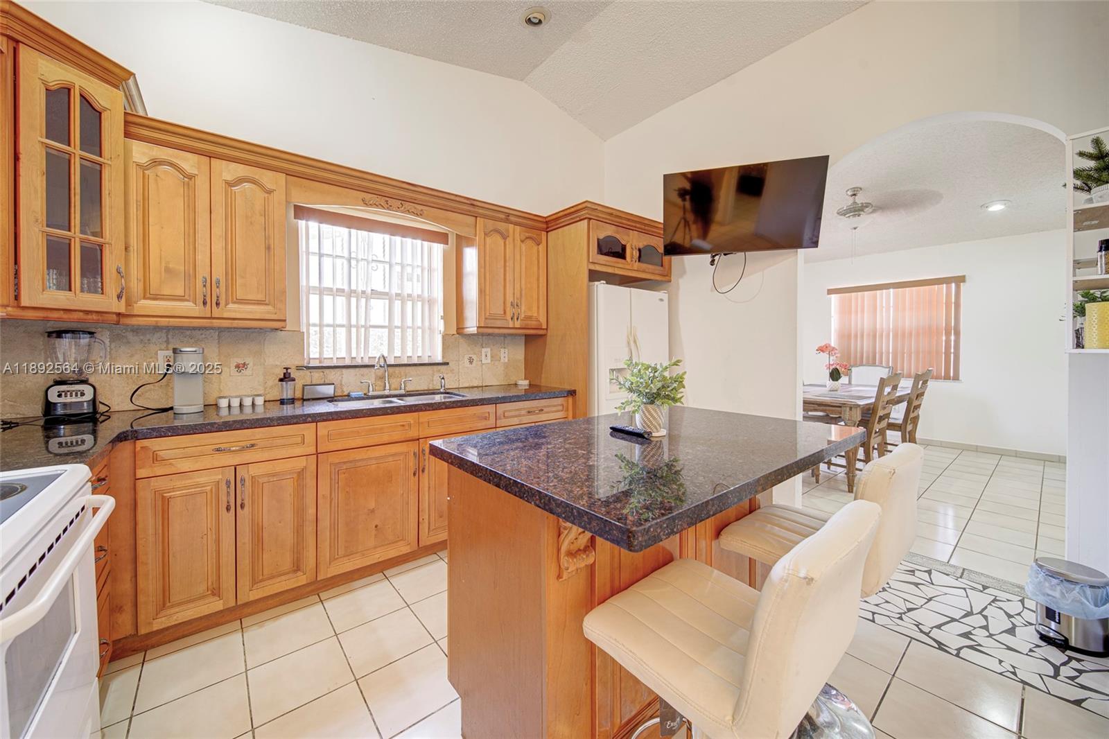 CORAL NOOK - Residential Lease