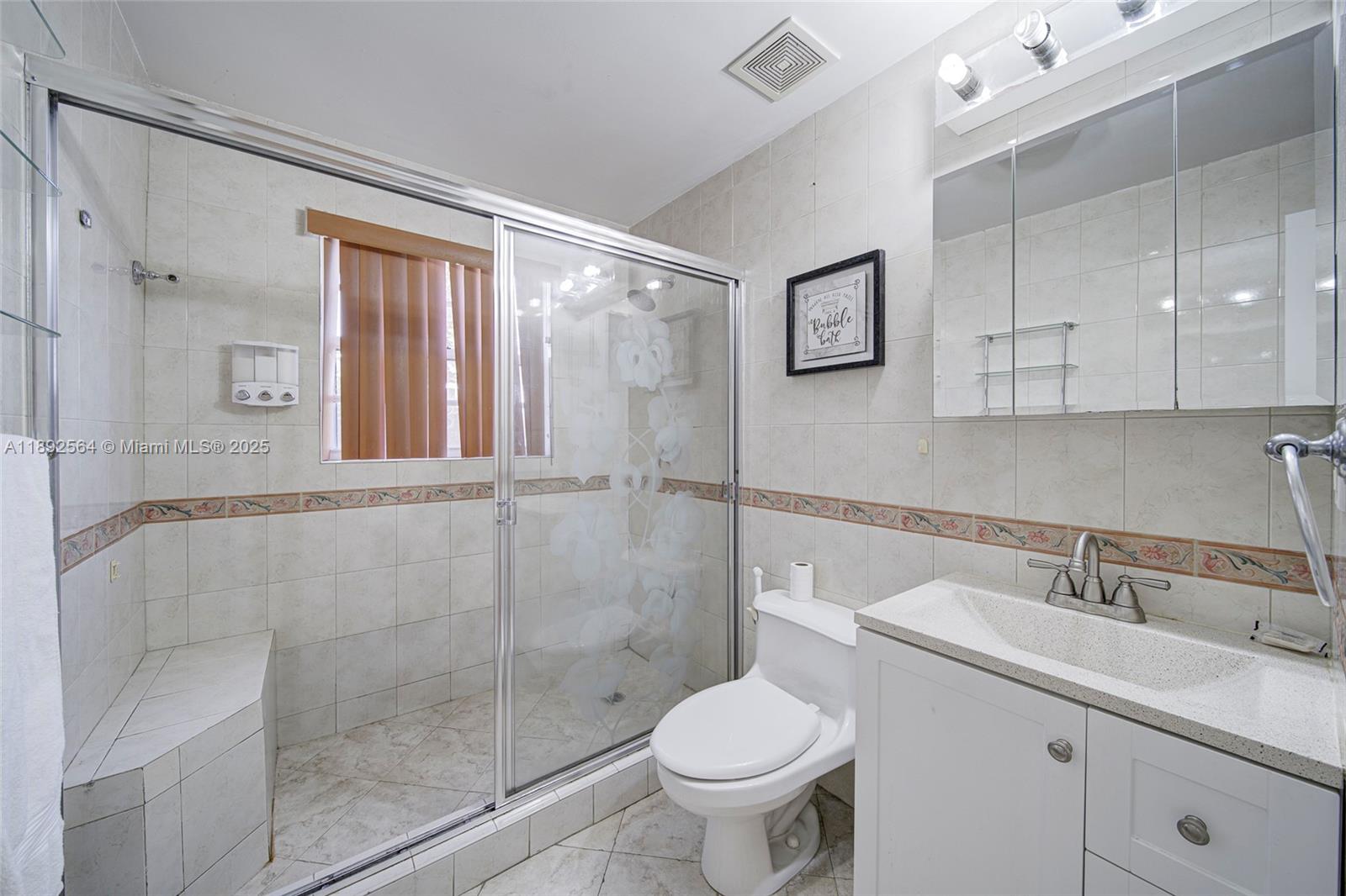 CORAL NOOK - Residential Lease