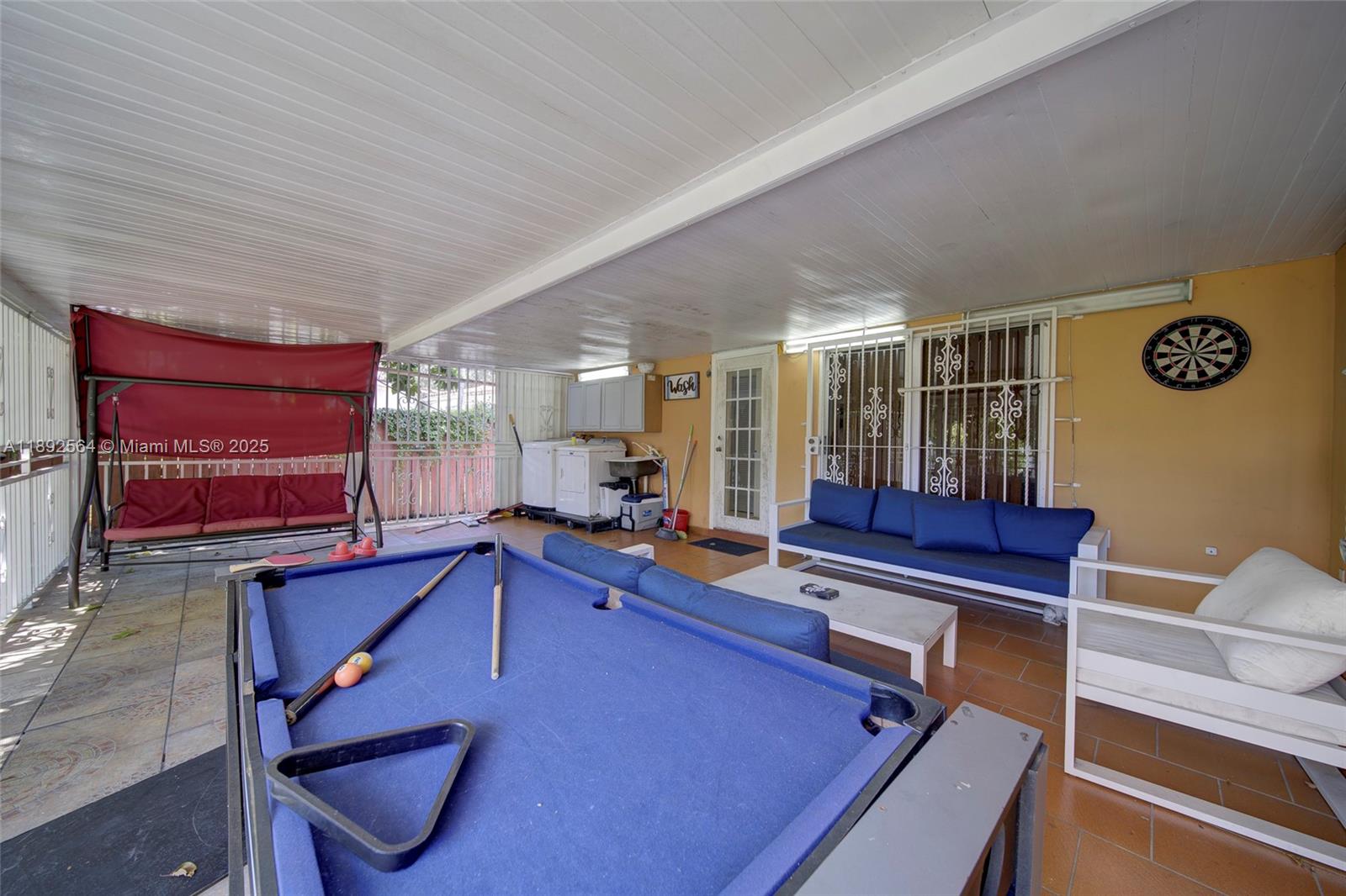 CORAL NOOK - Residential Lease