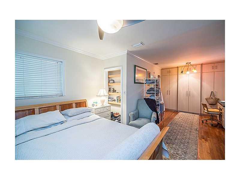 CORAL GABLES GRANADA SEC - Residential