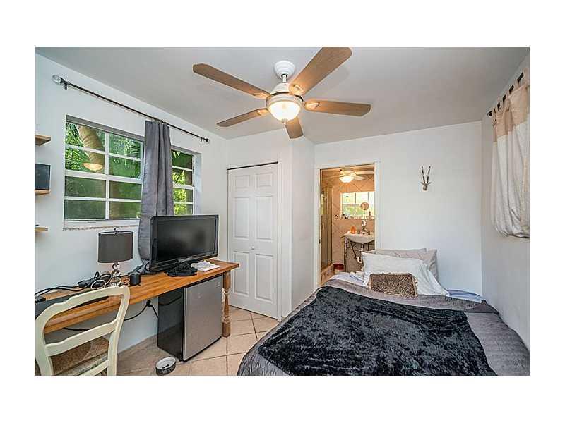 CORAL GABLES GRANADA SEC - Residential