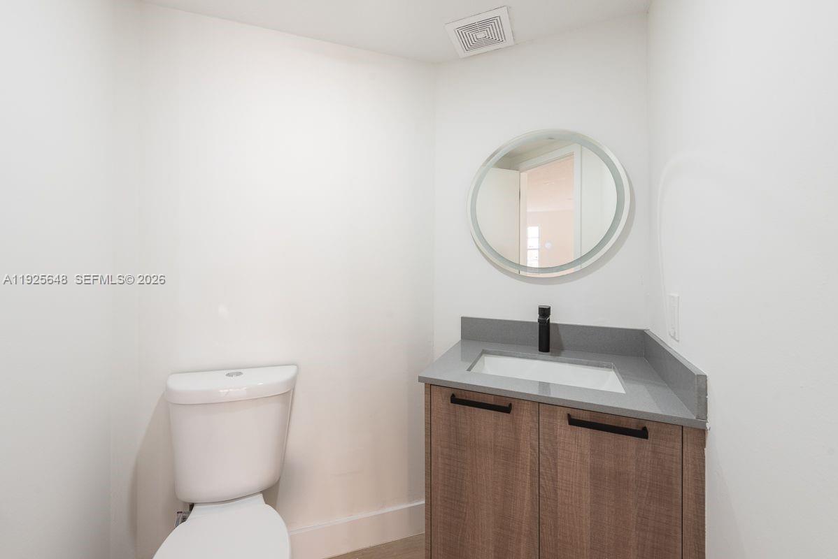 CHARLESTOWNE - Residential