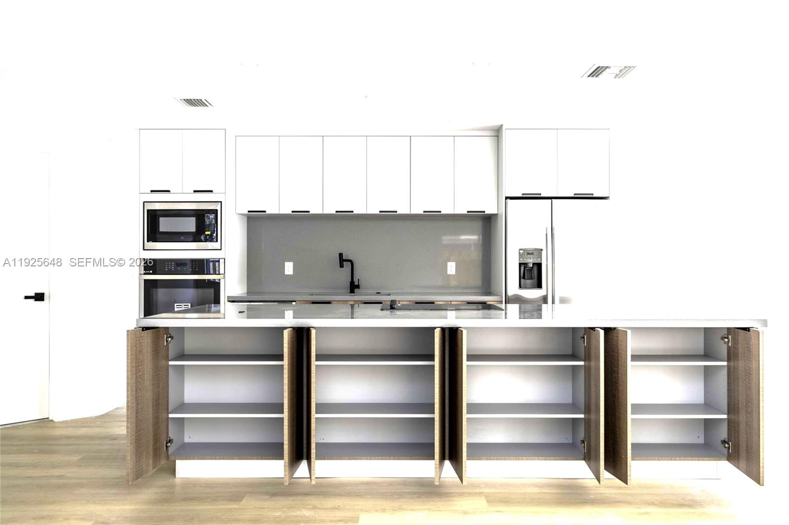 CHARLESTOWNE - Residential