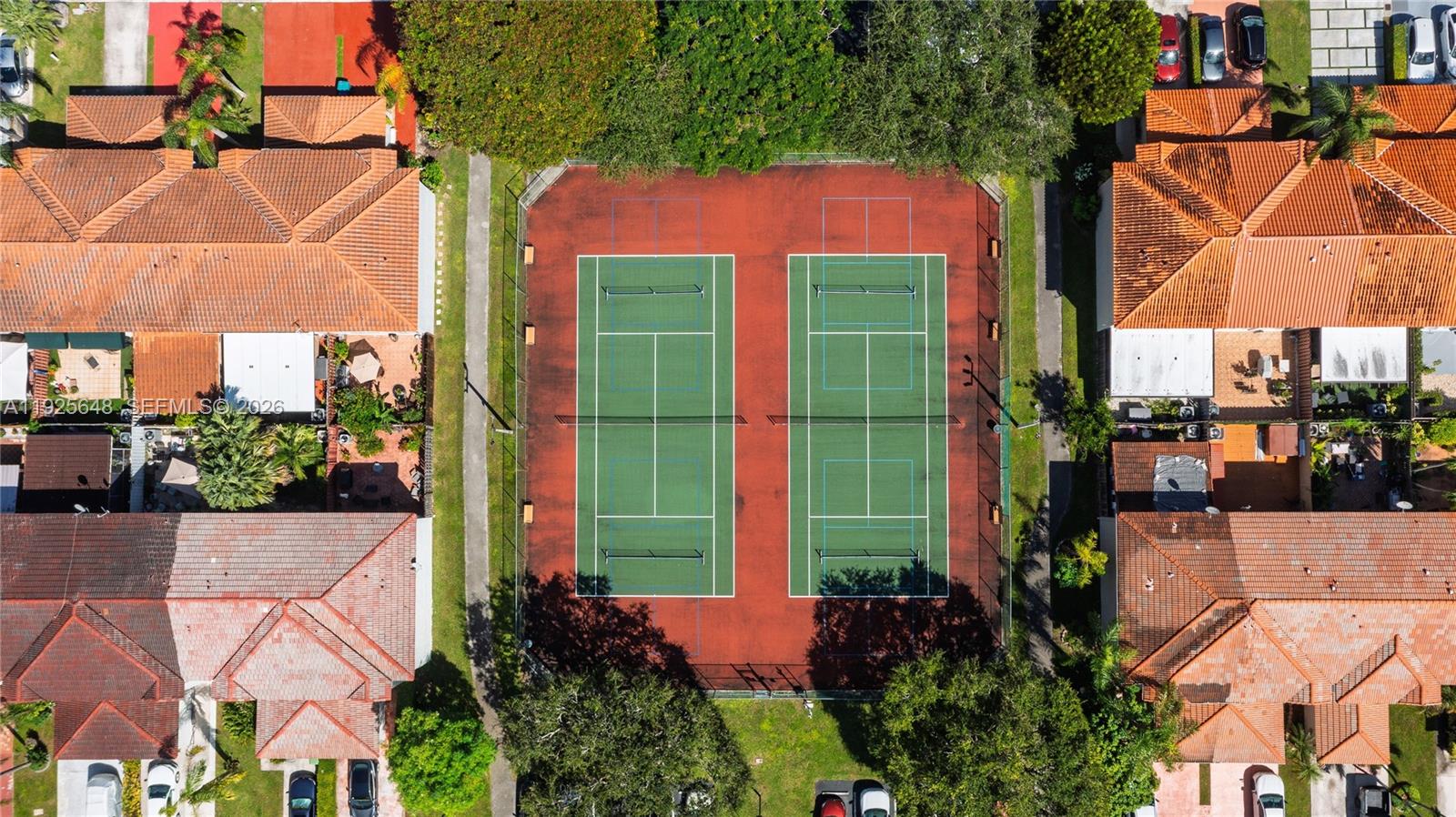 CHARLESTOWNE - Residential