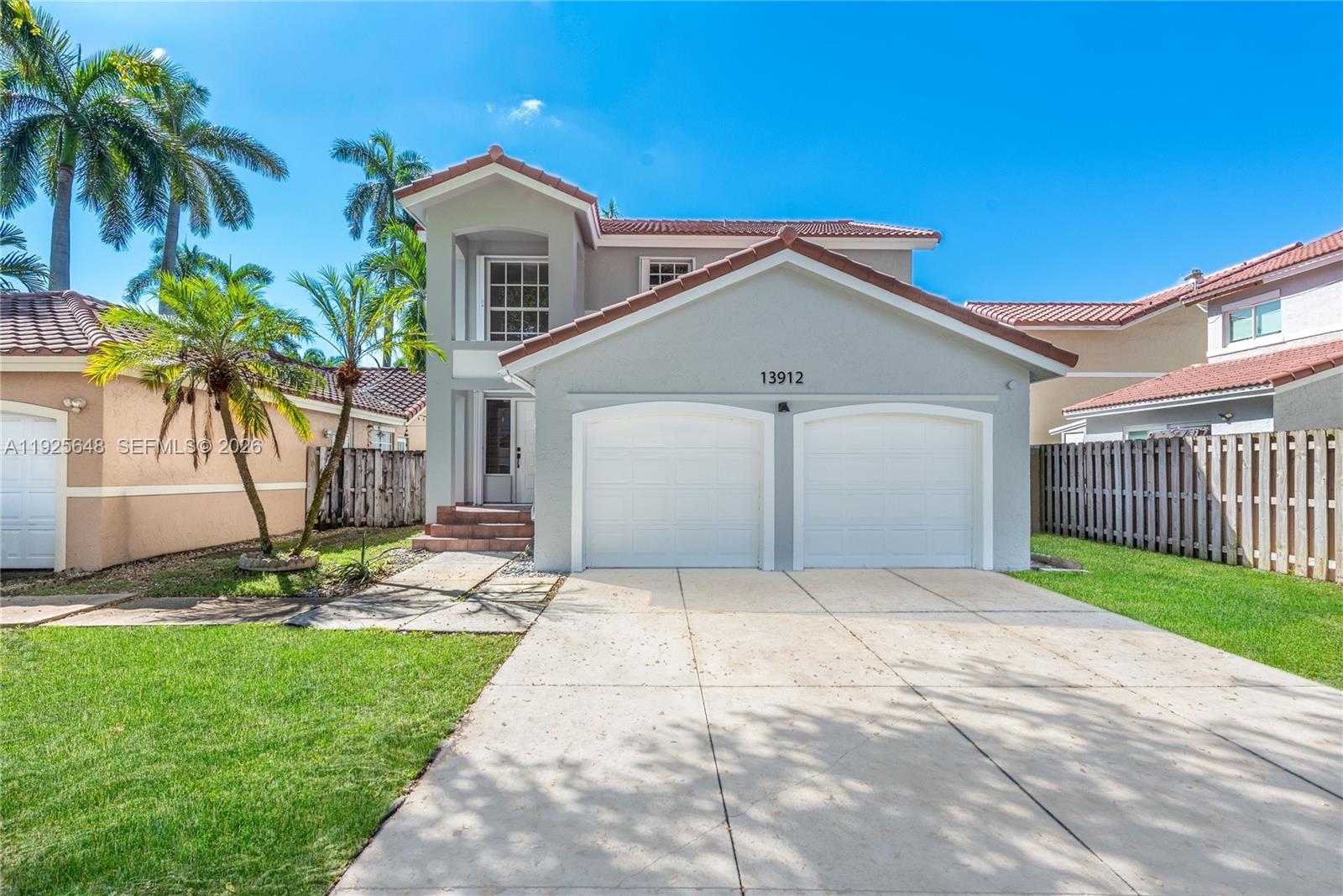 CHARLESTOWNE - Residential