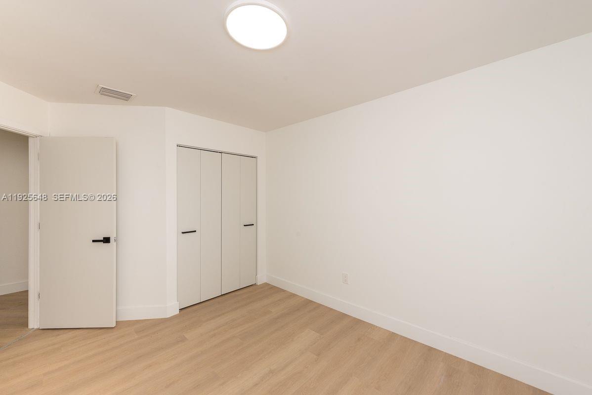 CHARLESTOWNE - Residential